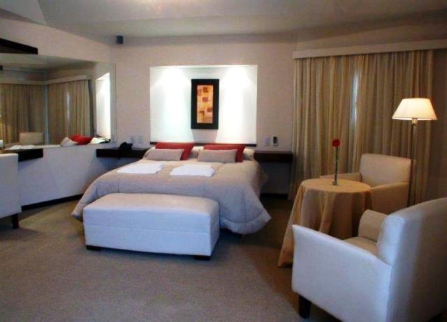 Santa Cecilia Resort & Spa ヴィラ・カルロス・パス 部屋 写真